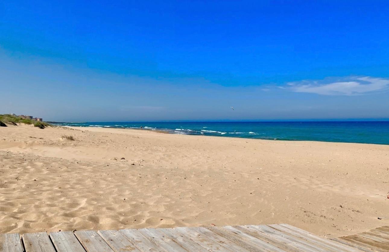 For sale - 2 Bedroom 1 Bathroom Apartment in Torrevieja - Torre La Mata  - Alicante