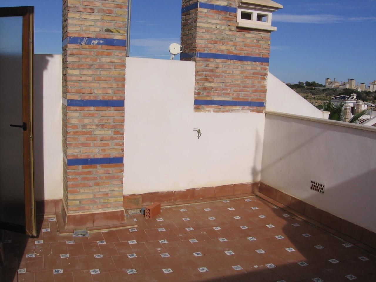 For sale - 2 Bedroom 1 Bathroom Town House in Villamartin - Pau 8  - Alicante