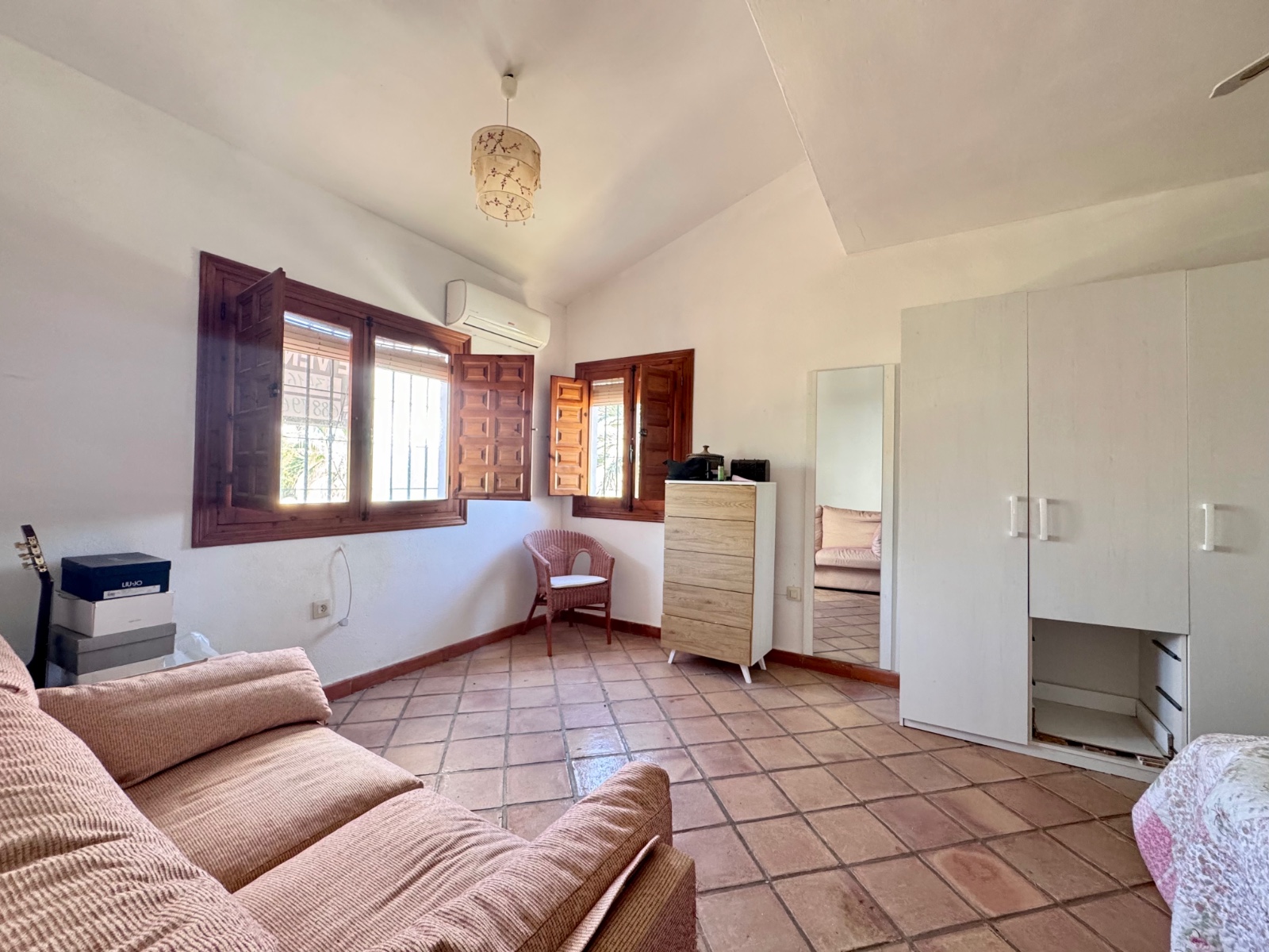 For sale - 4 Bedroom 2 Bathroom Villa in Orihuela Costa - Costa Blanca  - Alicante