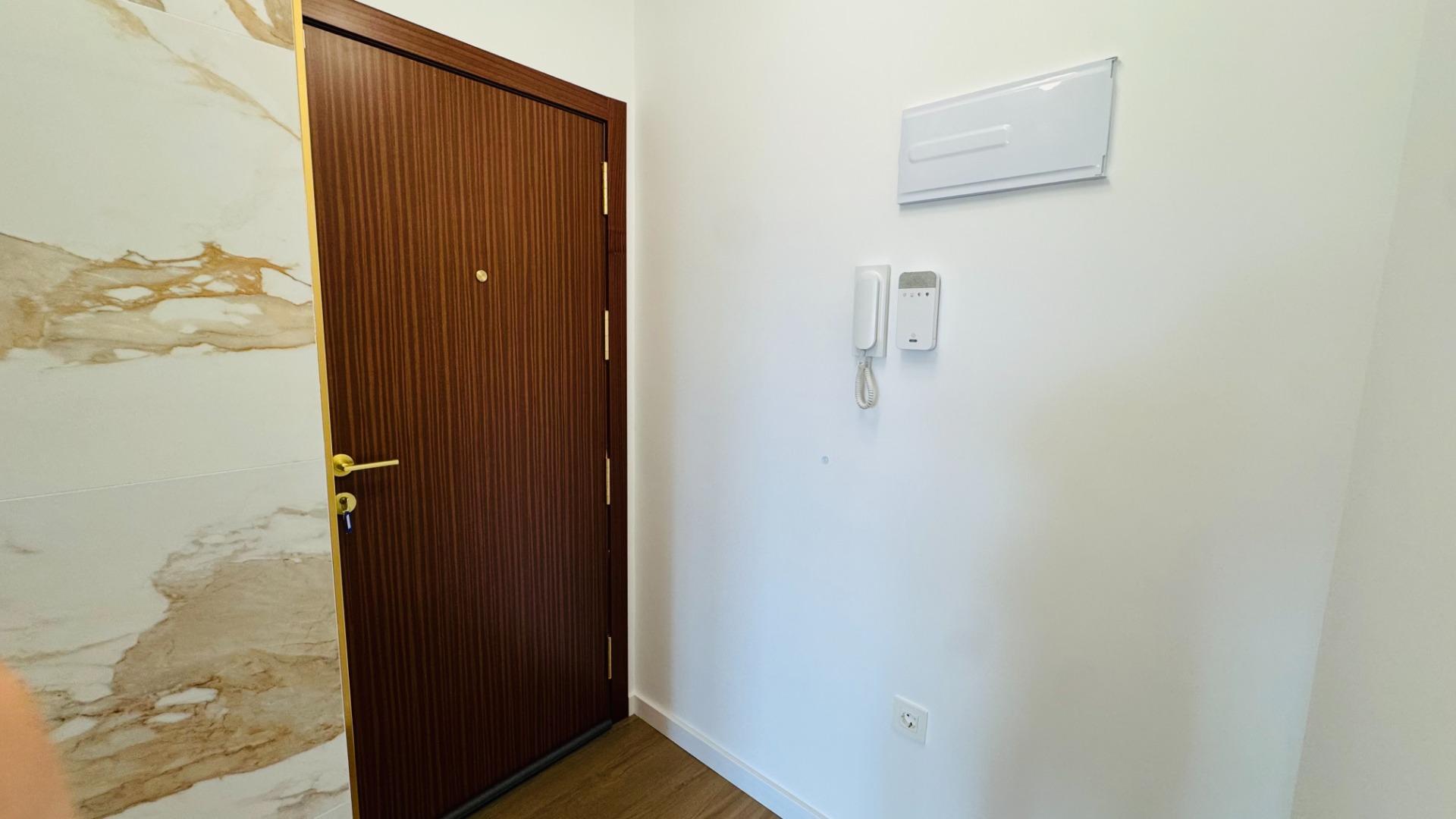 For sale - 2 Bedroom 1 Bathroom Penthouse in Torrevieja - Punta Prima  - Alicante