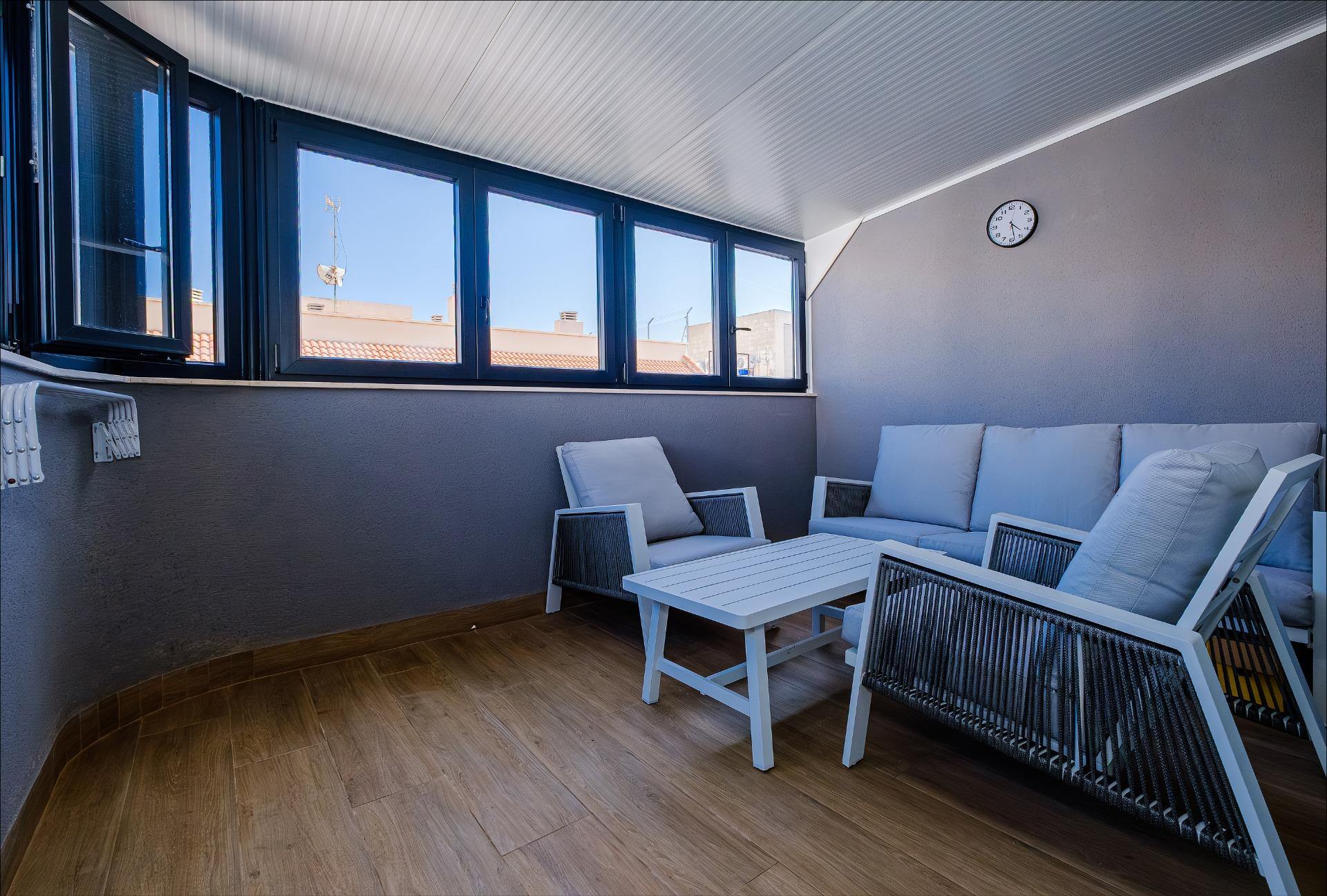 For sale - 4 Bedroom 4 Bathroom Apartment in Torrevieja - Playa Del Cura  - Alicante