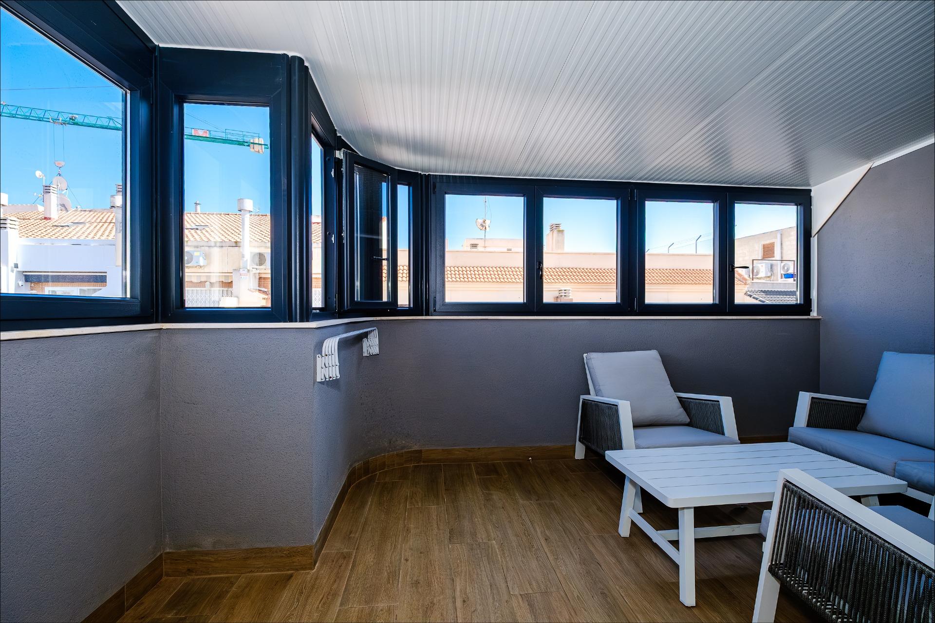 For sale - 4 Bedroom 4 Bathroom Apartment in Torrevieja - Playa Del Cura  - Alicante