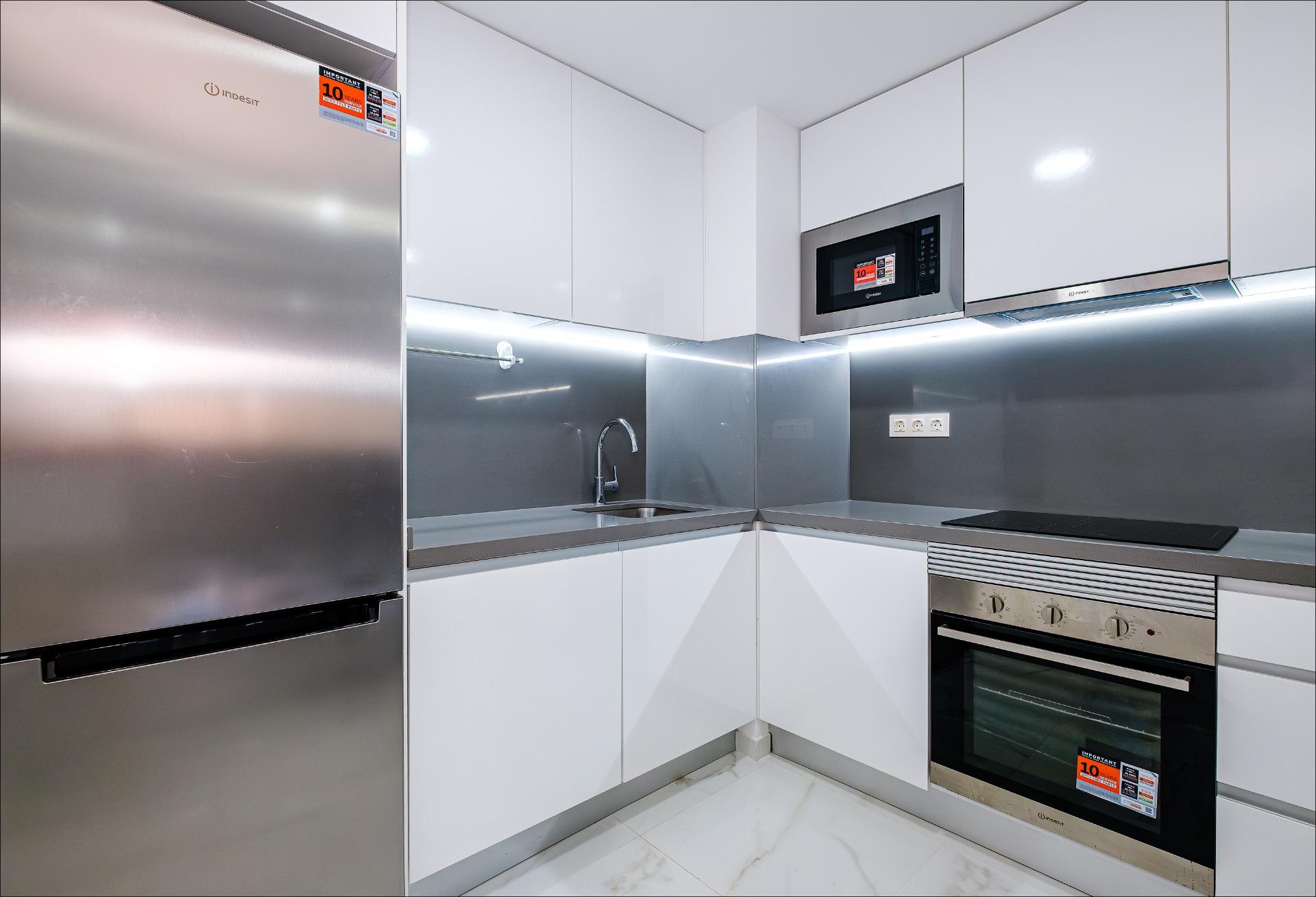 For sale - 4 Bedroom 4 Bathroom Apartment in Torrevieja - Playa Del Cura  - Alicante