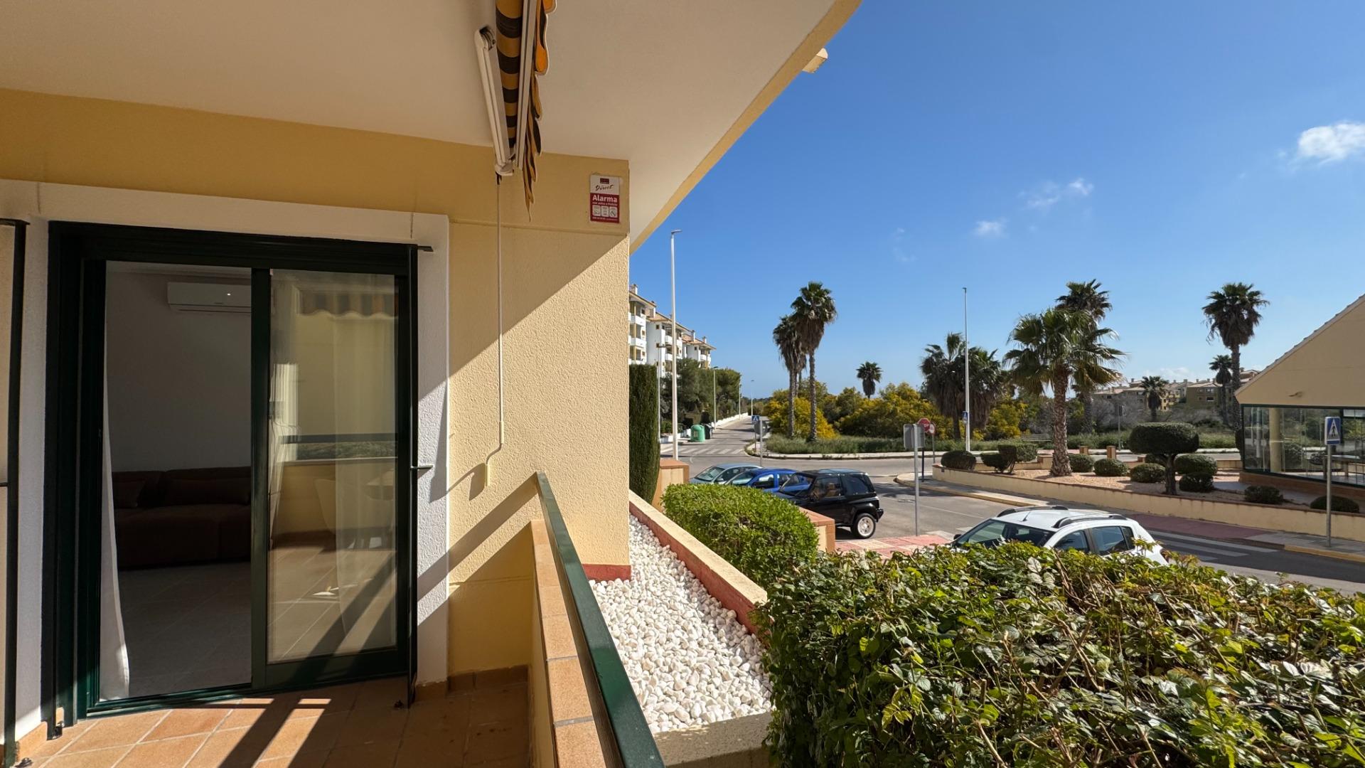 For sale - 2 Bedroom 2 Bathroom Apartment in Orihuela Costa - Villamartín-las Filipinas  - Alicante