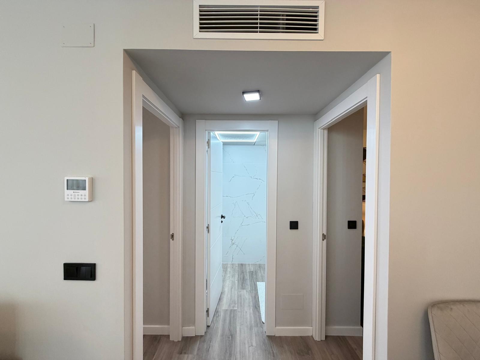 For sale - 2 Bedroom 1 Bathroom Apartment in Torrevieja - Estacion De Autobuses  - Alicante