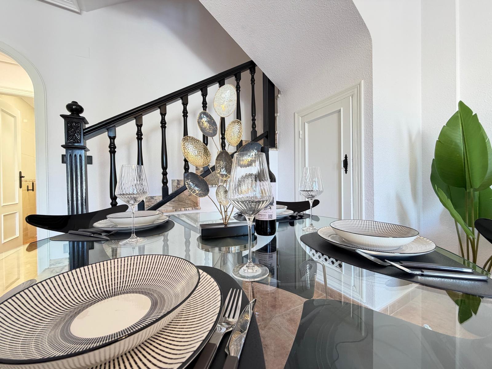 For sale - 3 Bedroom 2 Bathroom Town House in Punta Prima - Rocio Del Mar  - Alicante