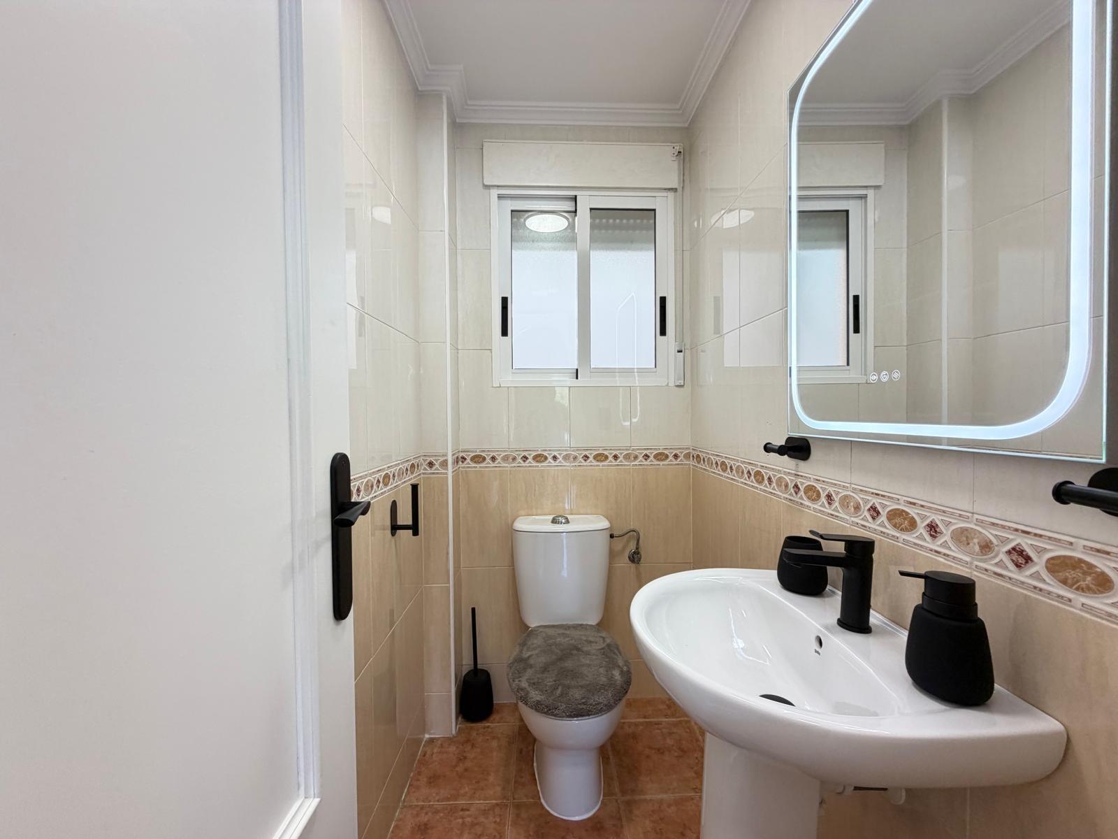 For sale - 3 Bedroom 2 Bathroom Town House in Punta Prima - Rocio Del Mar  - Alicante