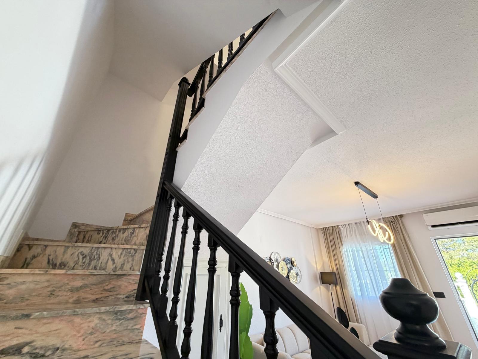For sale - 3 Bedroom 2 Bathroom Town House in Punta Prima - Rocio Del Mar  - Alicante