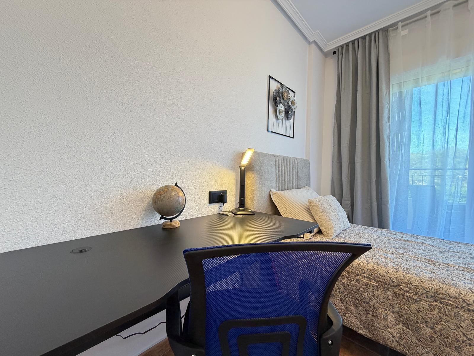 For sale - 3 Bedroom 2 Bathroom Town House in Punta Prima - Rocio Del Mar  - Alicante