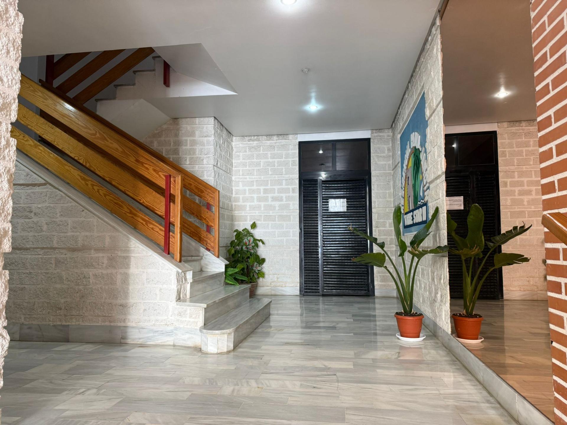 For sale - 2 Bedroom 1 Bathroom Apartment in Torrevieja - Centro  - Alicante