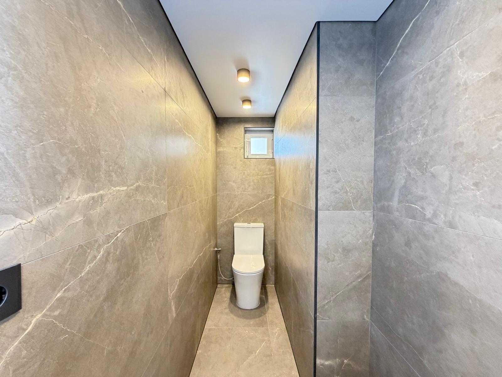 For sale - 3 Bedroom 2 Bathroom Apartment in Torrevieja - Punta Prima  - Alicante