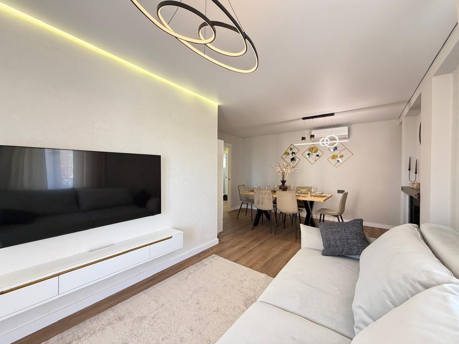 For sale - 3 Bedroom 2 Bathroom Apartment in Torrevieja - Punta Prima  - Alicante