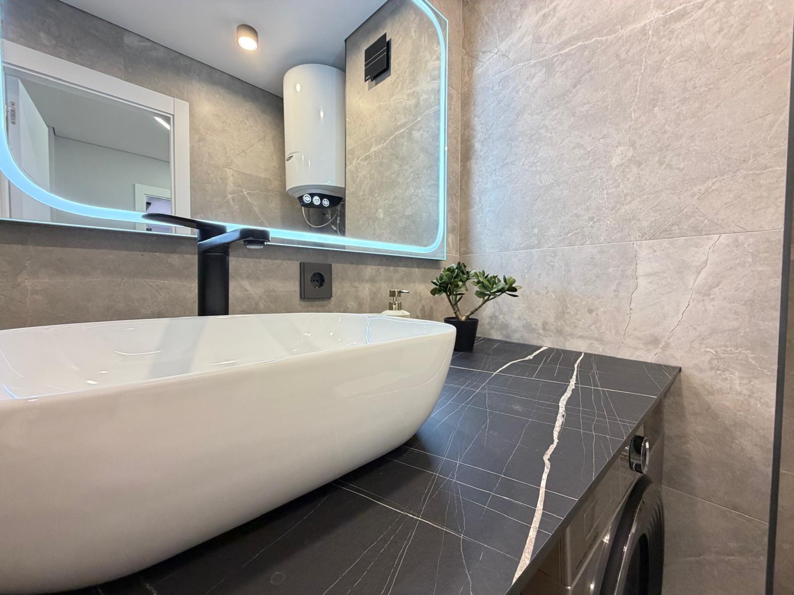 For sale - 3 Bedroom 2 Bathroom Apartment in Torrevieja - Punta Prima  - Alicante