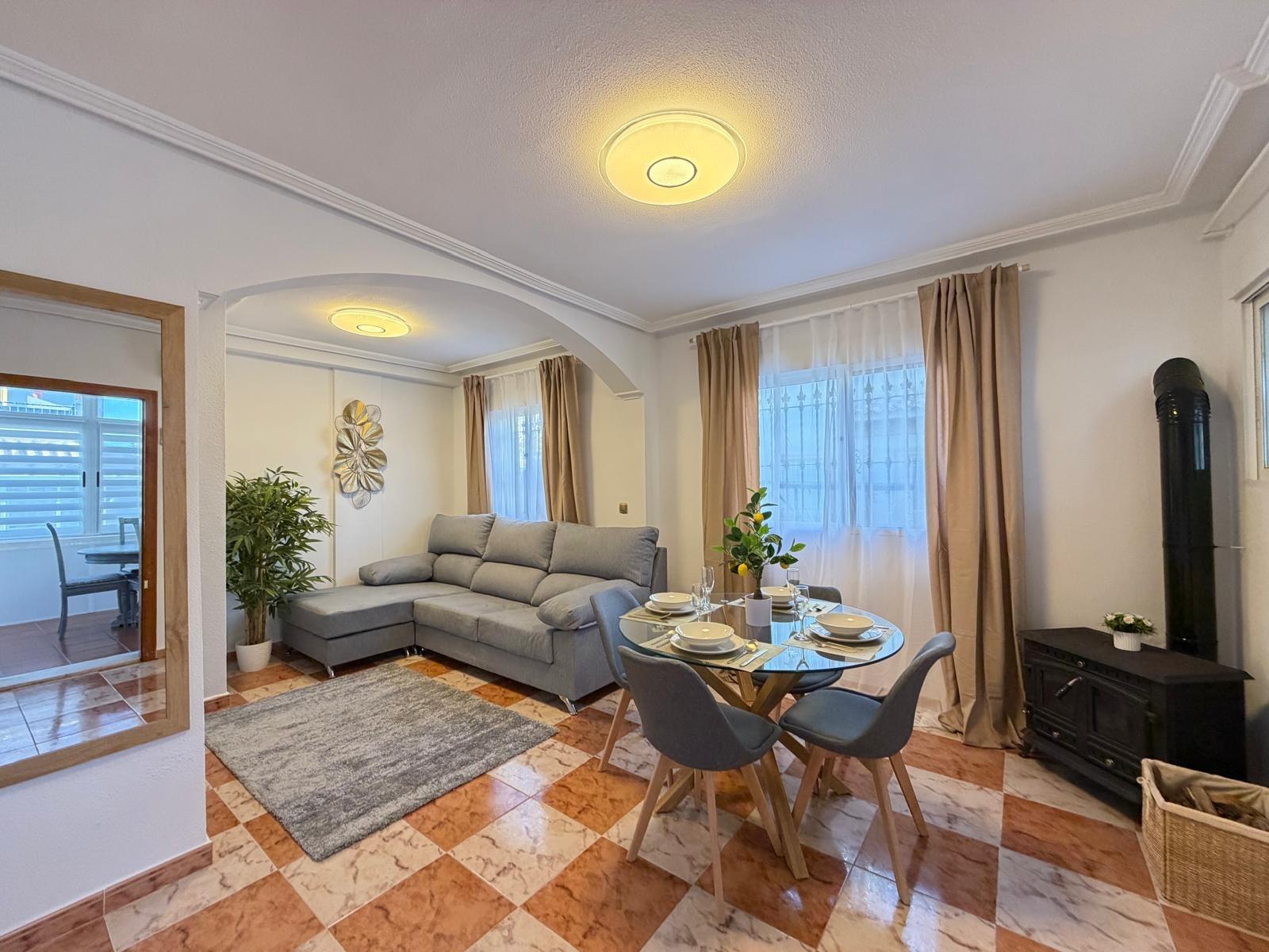 For sale - 2 Bedroom 2 Bathroom Town House in Orihuela Costa - Las Filipinas  - Alicante