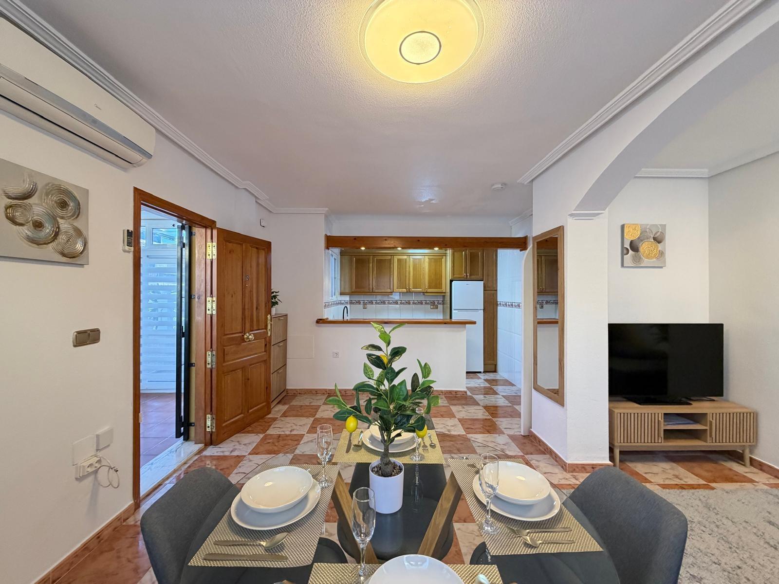 For sale - 2 Bedroom 2 Bathroom Town House in Orihuela Costa - Las Filipinas  - Alicante