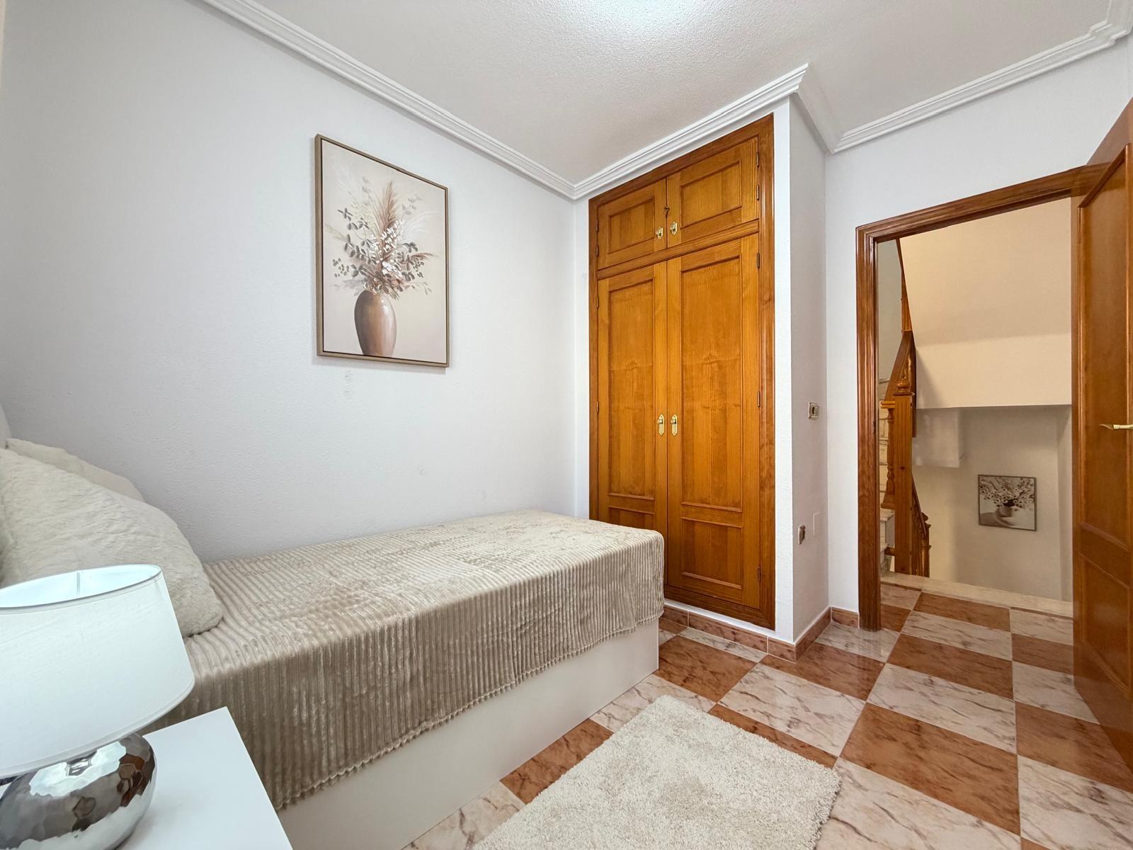 For sale - 2 Bedroom 2 Bathroom Town House in Orihuela Costa - Las Filipinas  - Alicante
