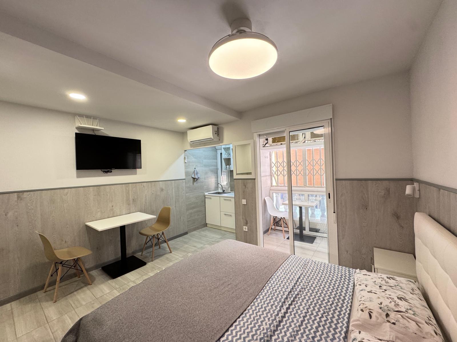 For sale - 2 Bedroom 2 Bathroom Apartment in Torrevieja - Playa Del Cura  - Alicante