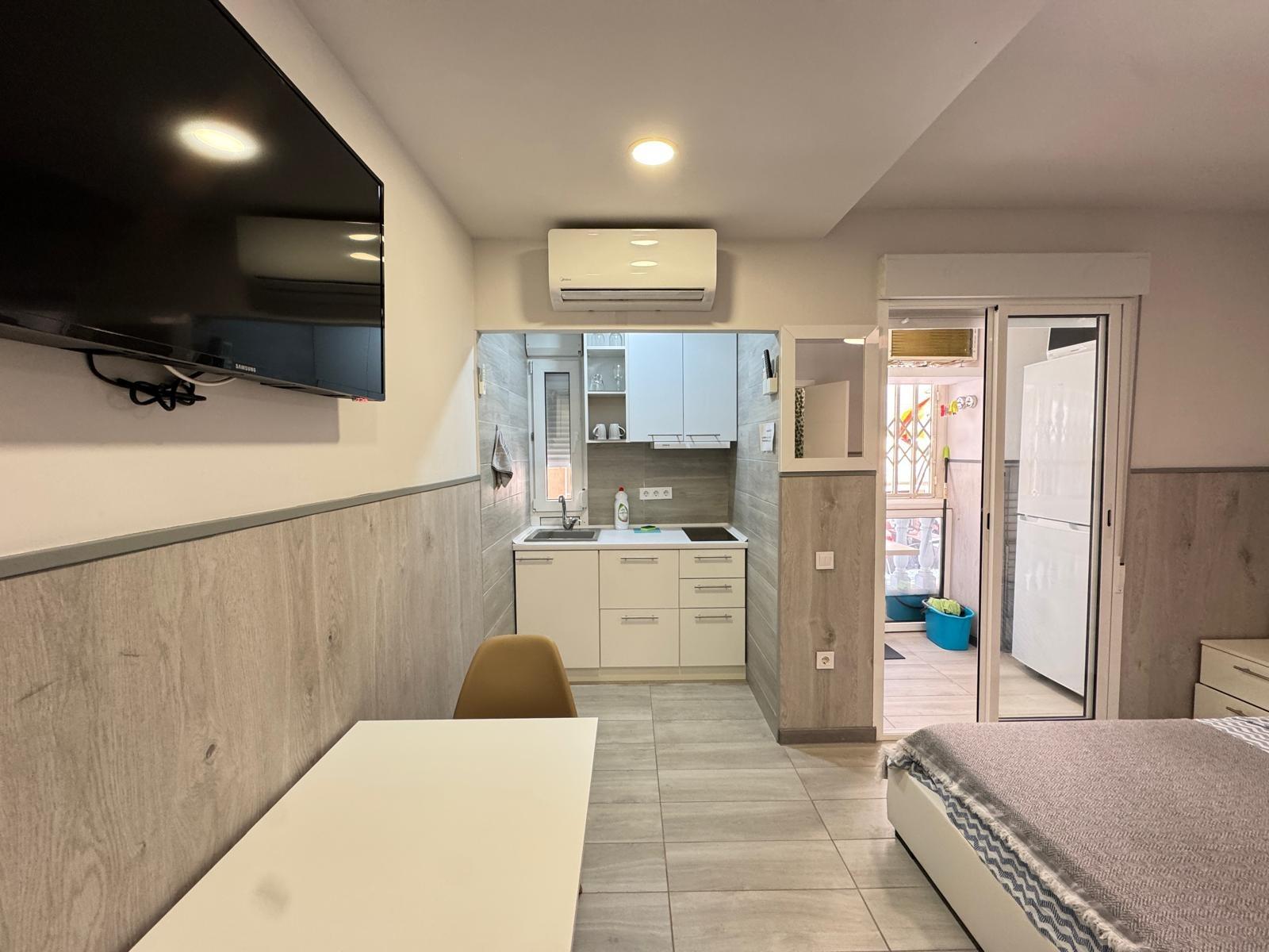 For sale - 2 Bedroom 2 Bathroom Apartment in Torrevieja - Playa Del Cura  - Alicante