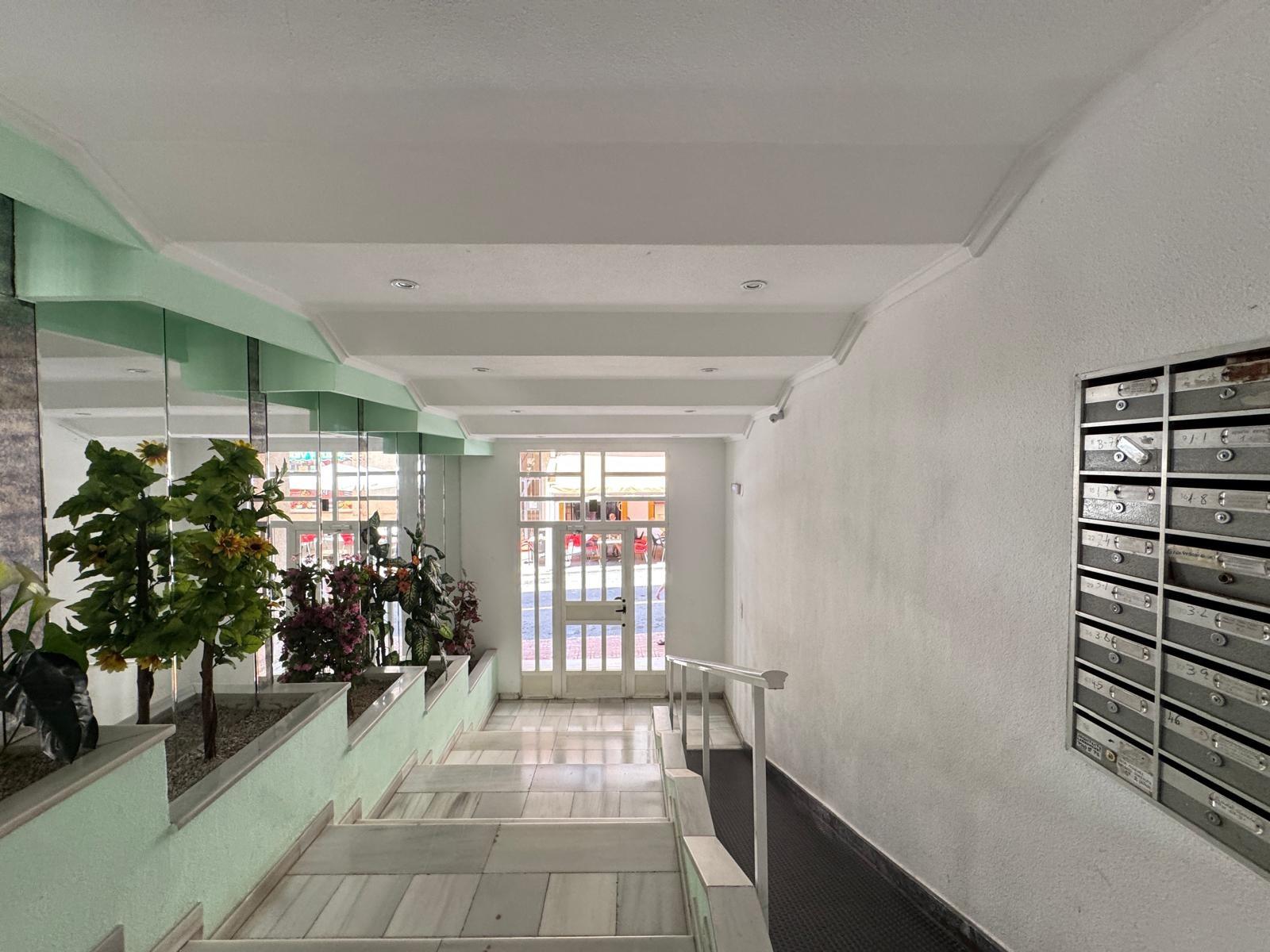 For sale - 2 Bedroom 2 Bathroom Apartment in Torrevieja - Playa Del Cura  - Alicante