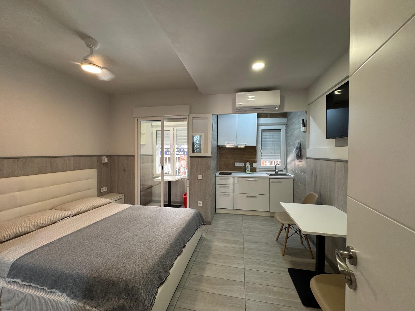 For sale - 2 Bedroom 2 Bathroom Apartment in Torrevieja - Playa Del Cura  - Alicante