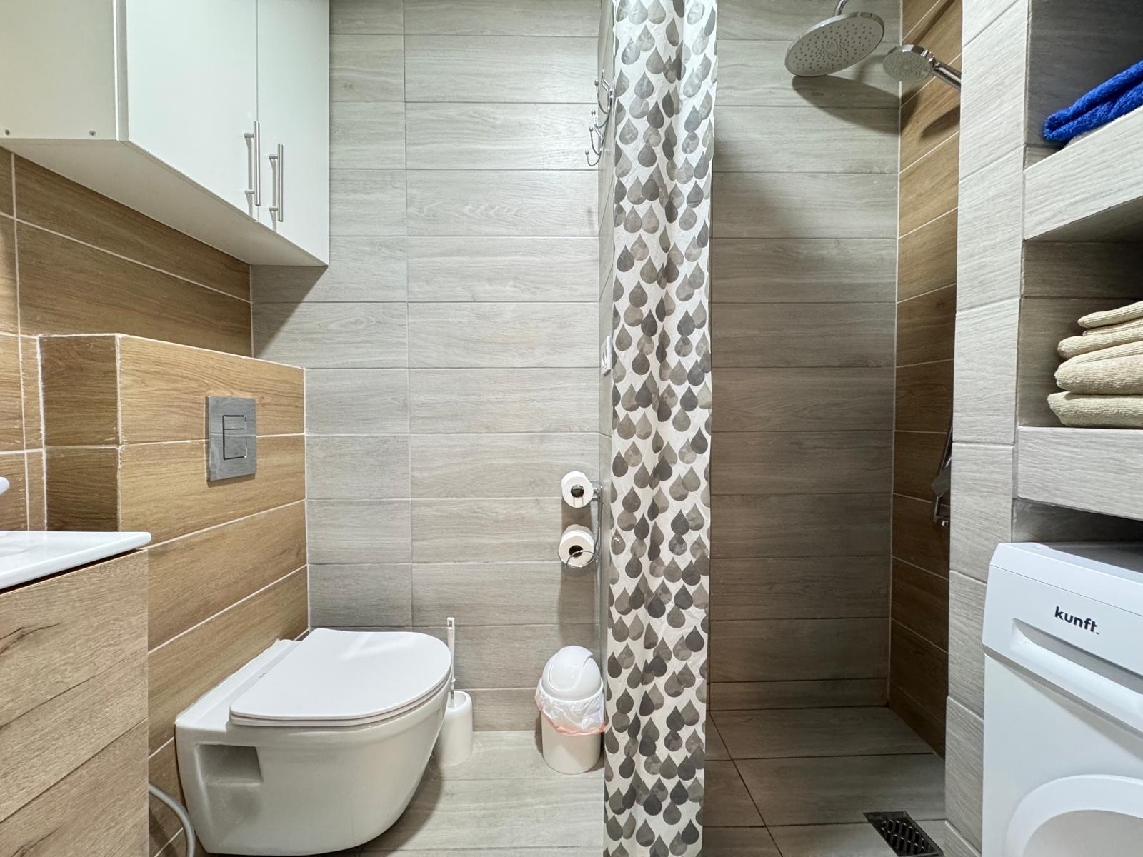 For sale - 2 Bedroom 2 Bathroom Apartment in Torrevieja - Playa Del Cura  - Alicante