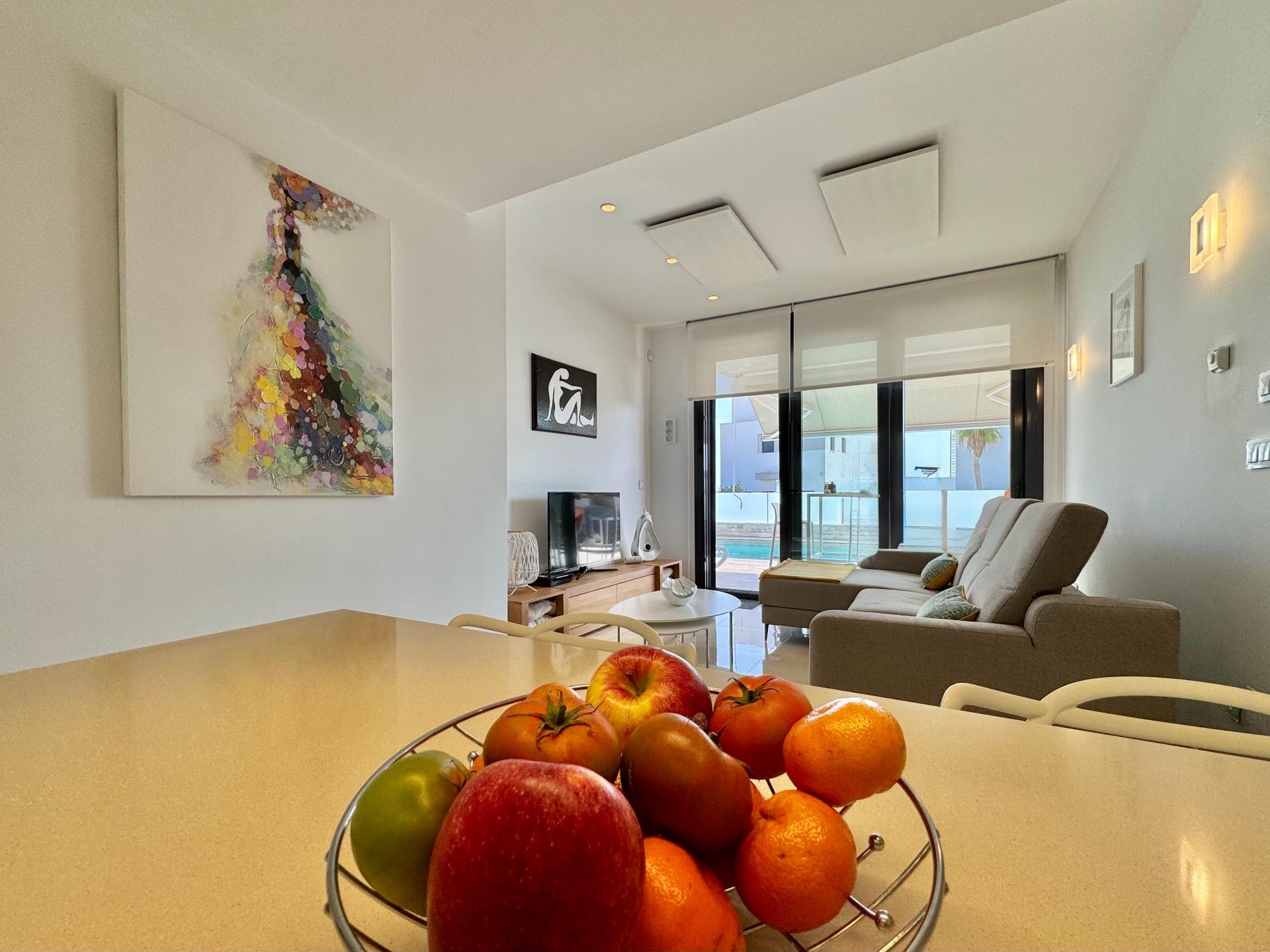 For sale - 3 Bedroom 2 Bathroom Villa in San Miguel de Salinas - Bellavista  - Alicante