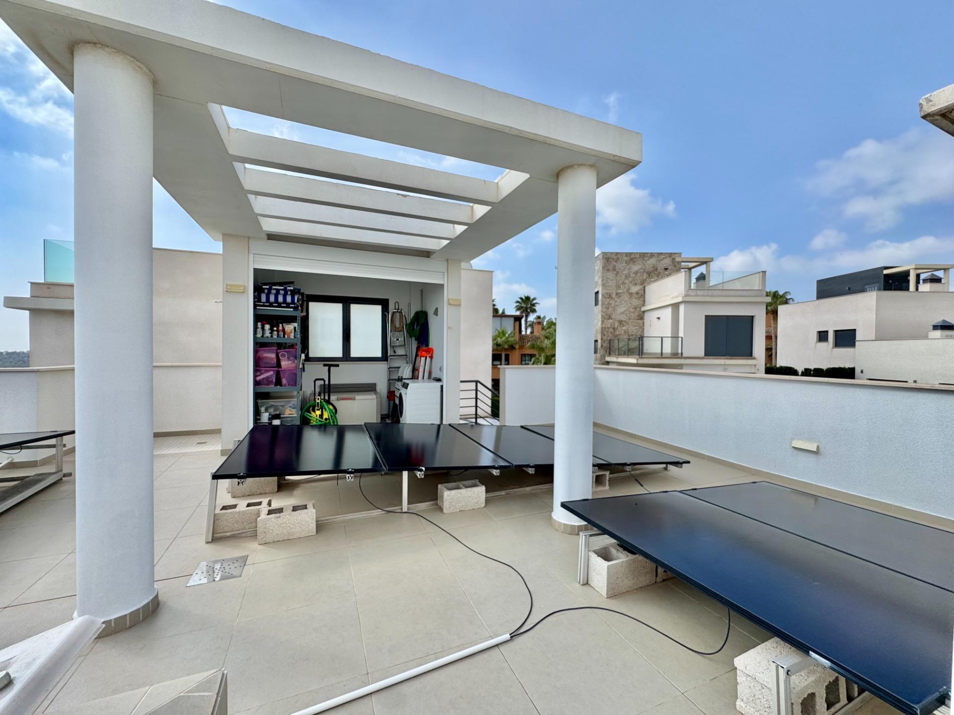 For sale - 3 Bedroom 2 Bathroom Villa in San Miguel de Salinas - Bellavista  - Alicante
