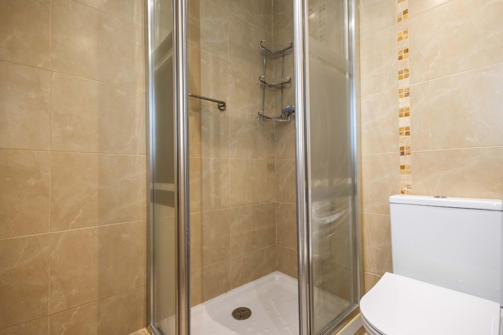 For sale - 3 Bedroom 2 Bathroom Apartment in Torrevieja - Las Calas  - Alicante