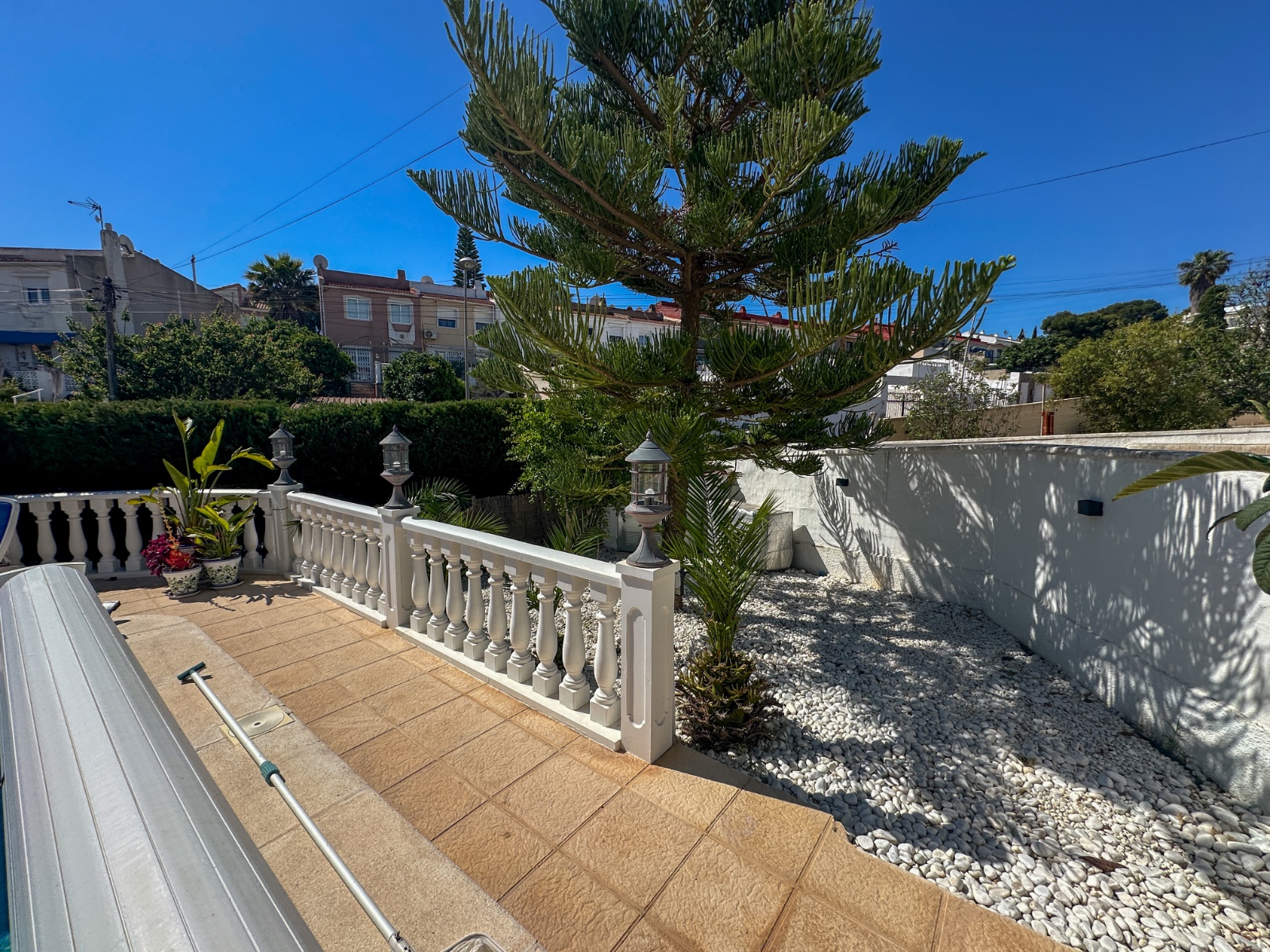 For sale - 2 Bedroom 2 Bathroom Town House in Torrevieja - Costa Blanca  - Alicante