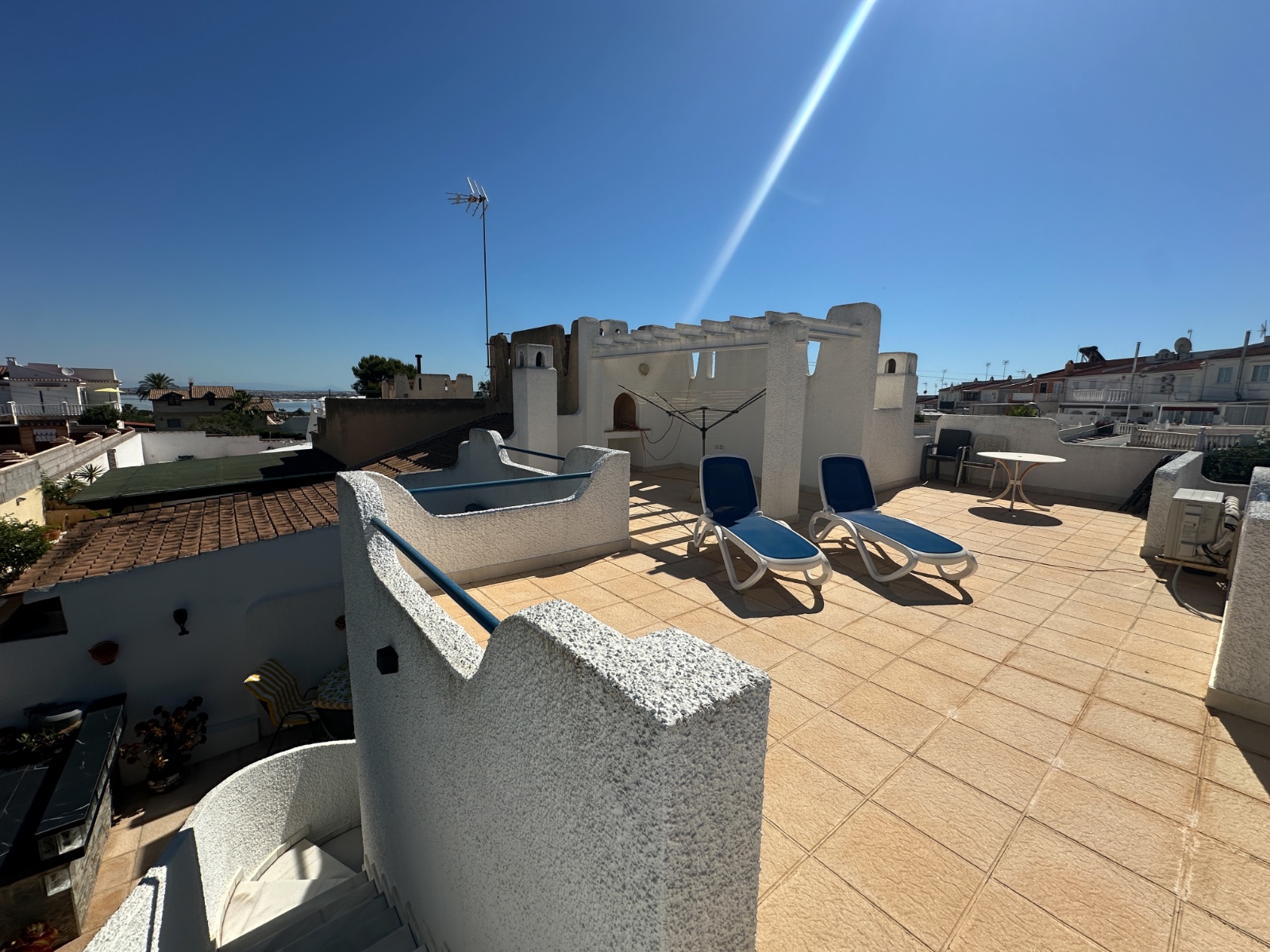 For sale - 2 Bedroom 2 Bathroom Town House in Torrevieja - Costa Blanca  - Alicante