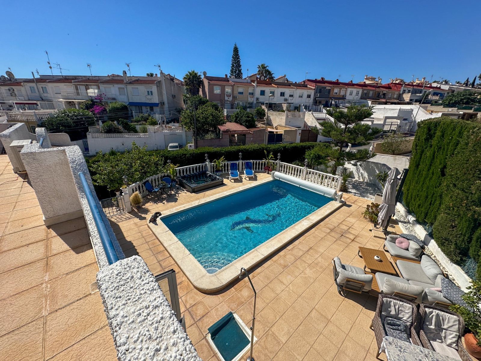 For sale - 2 Bedroom 2 Bathroom Town House in Torrevieja - Costa Blanca  - Alicante