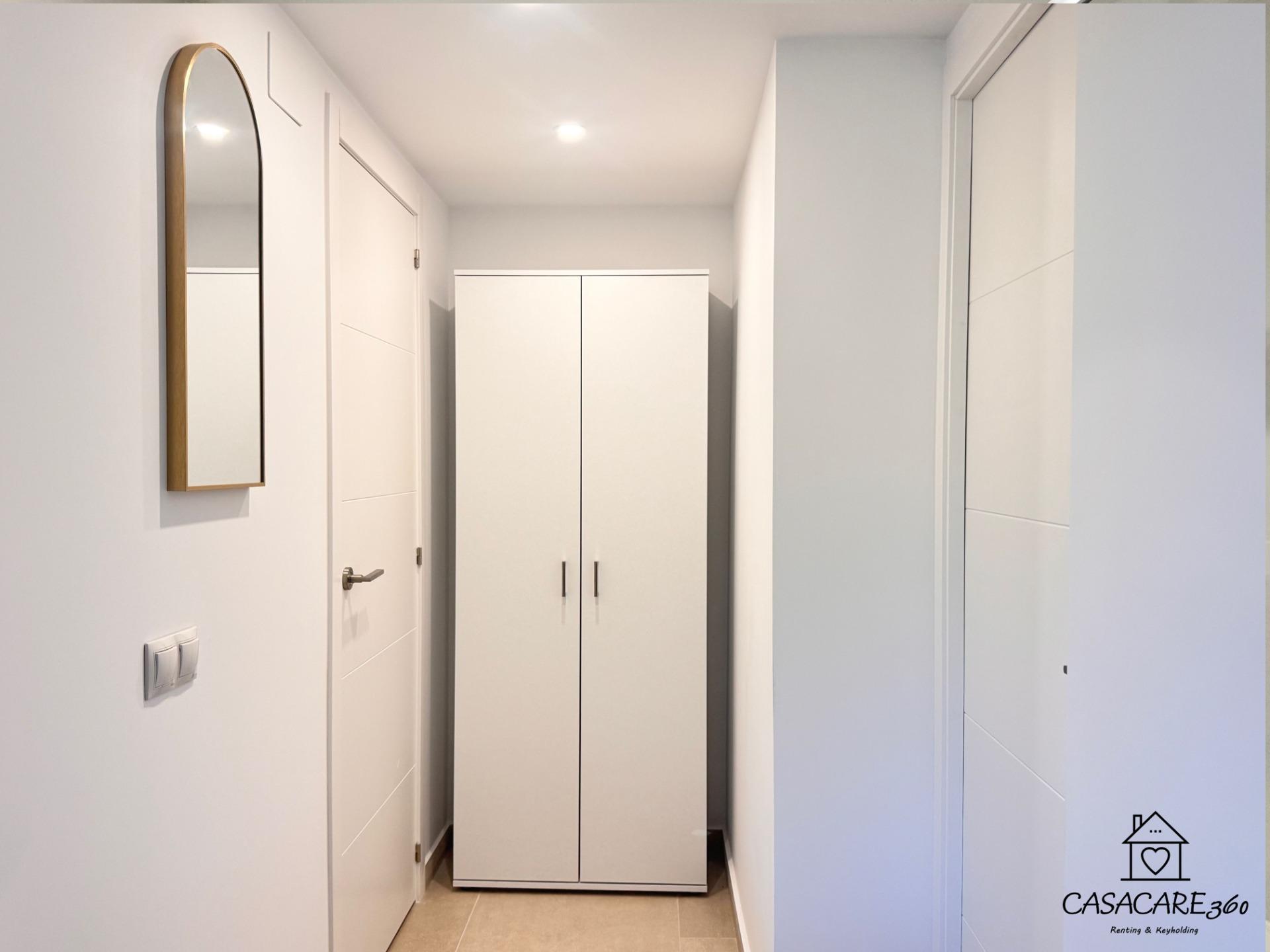 For sale - 2 Bedroom 2 Bathroom Apartment in Torrevieja - El Acequión - Los Náufragos  - Alicante