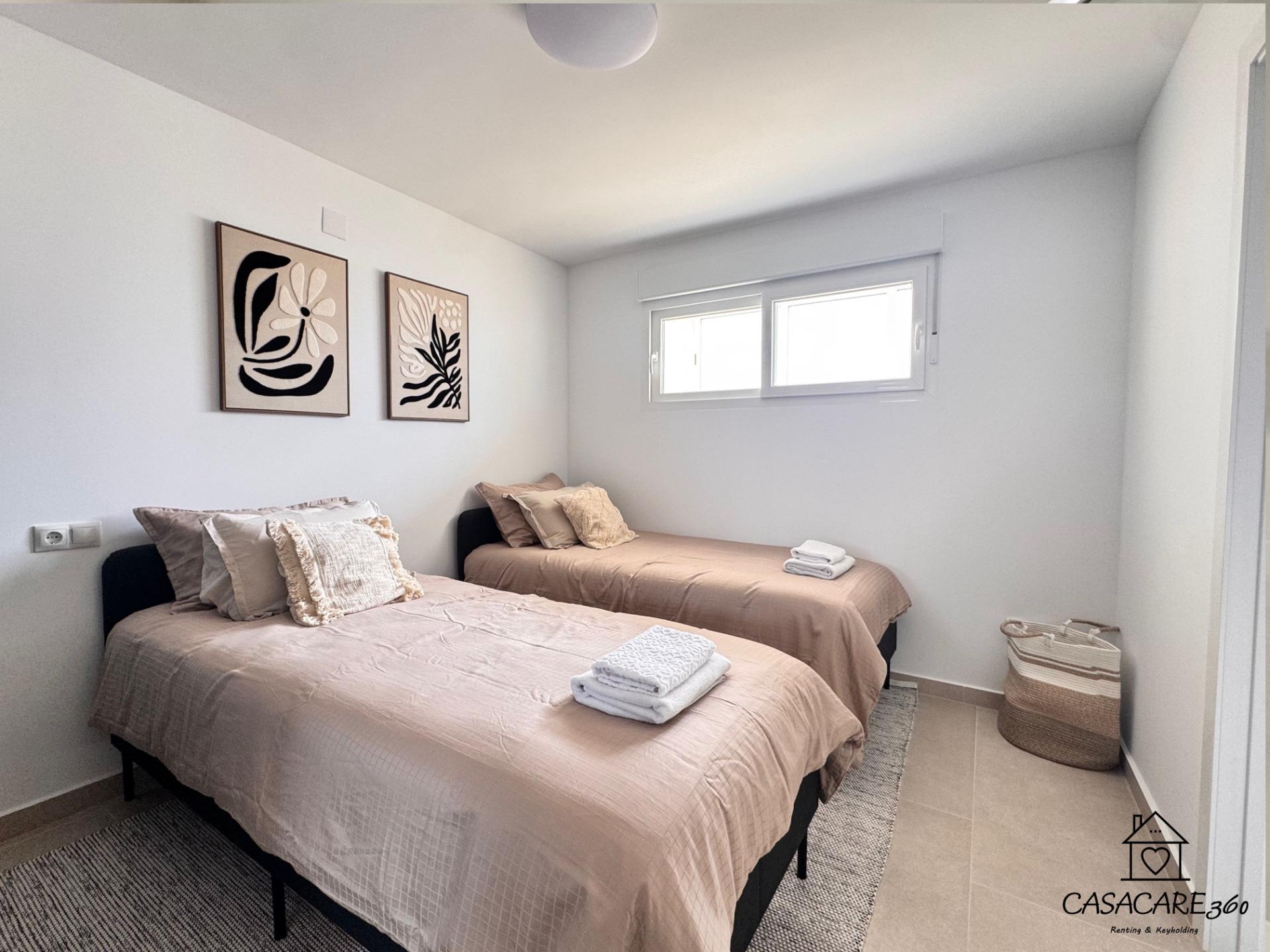 For sale - 2 Bedroom 2 Bathroom Apartment in Torrevieja - El Acequión - Los Náufragos  - Alicante