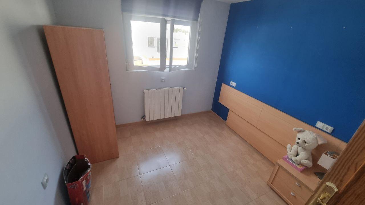 For sale - 6 Bedroom 2 Bathroom Town House in Orihuela Costa - Los Almendros-la Florida  - Alicante