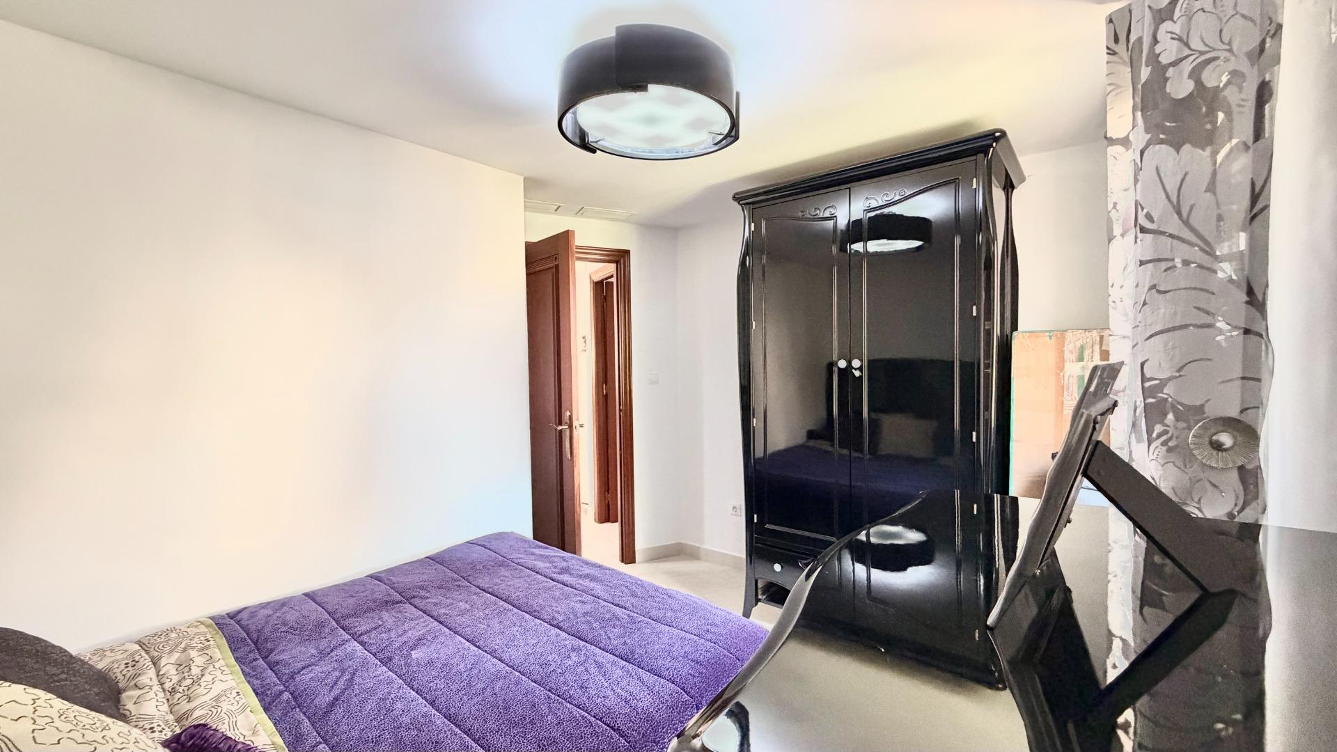 For sale - 3 Bedroom 2 Bathroom Apartment in Torrevieja - Aldea Del Mar  - Alicante