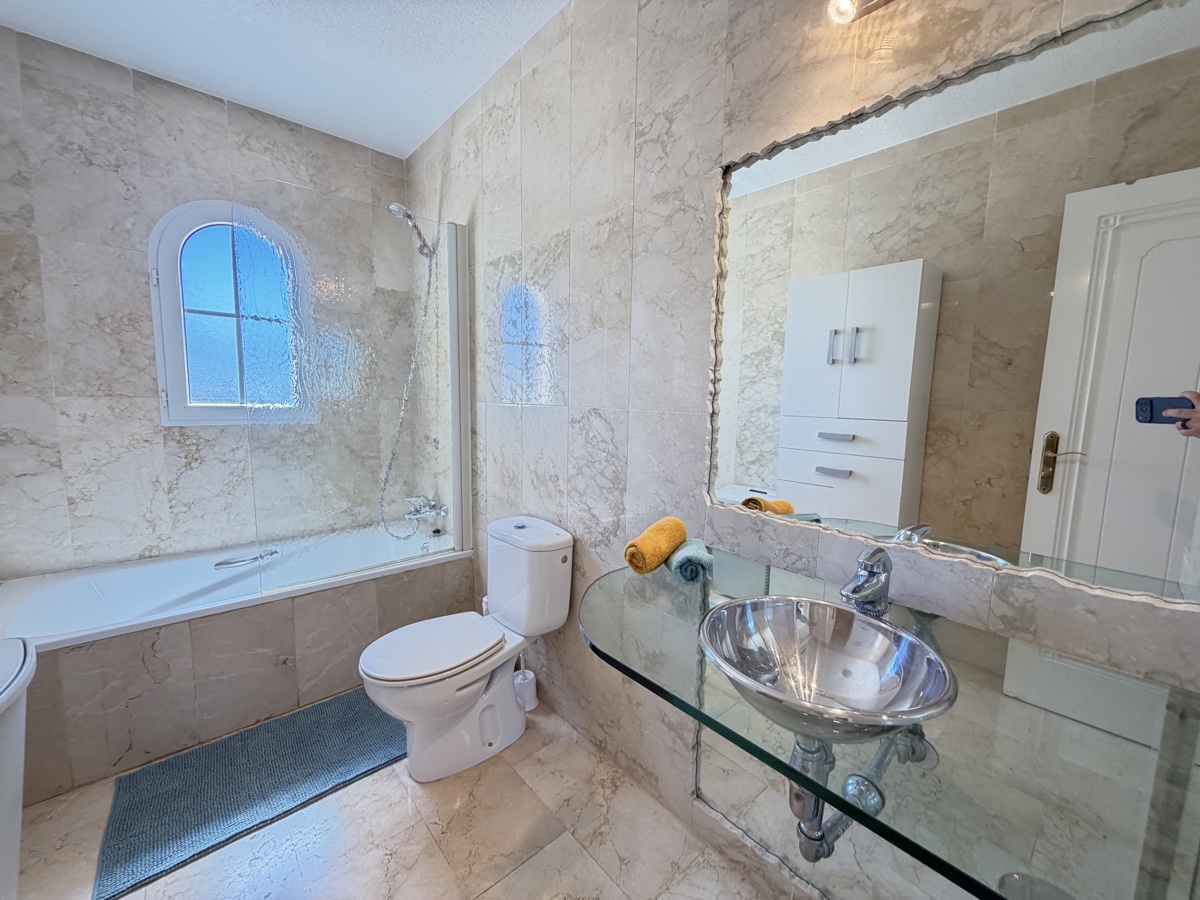 For sale - 2 Bedroom 3 Bathroom Villa in Las Ramblas Golf - Inland  - Alicante