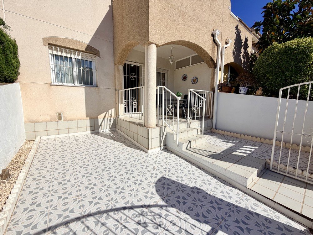 For sale - 2 Bedroom 1 Bathroom apartment in Torrevieja - Costa Blanca  - Alicante