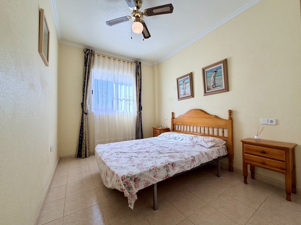 For sale - 2 Bedroom 1 Bathroom apartment in Torrevieja - Costa Blanca  - Alicante