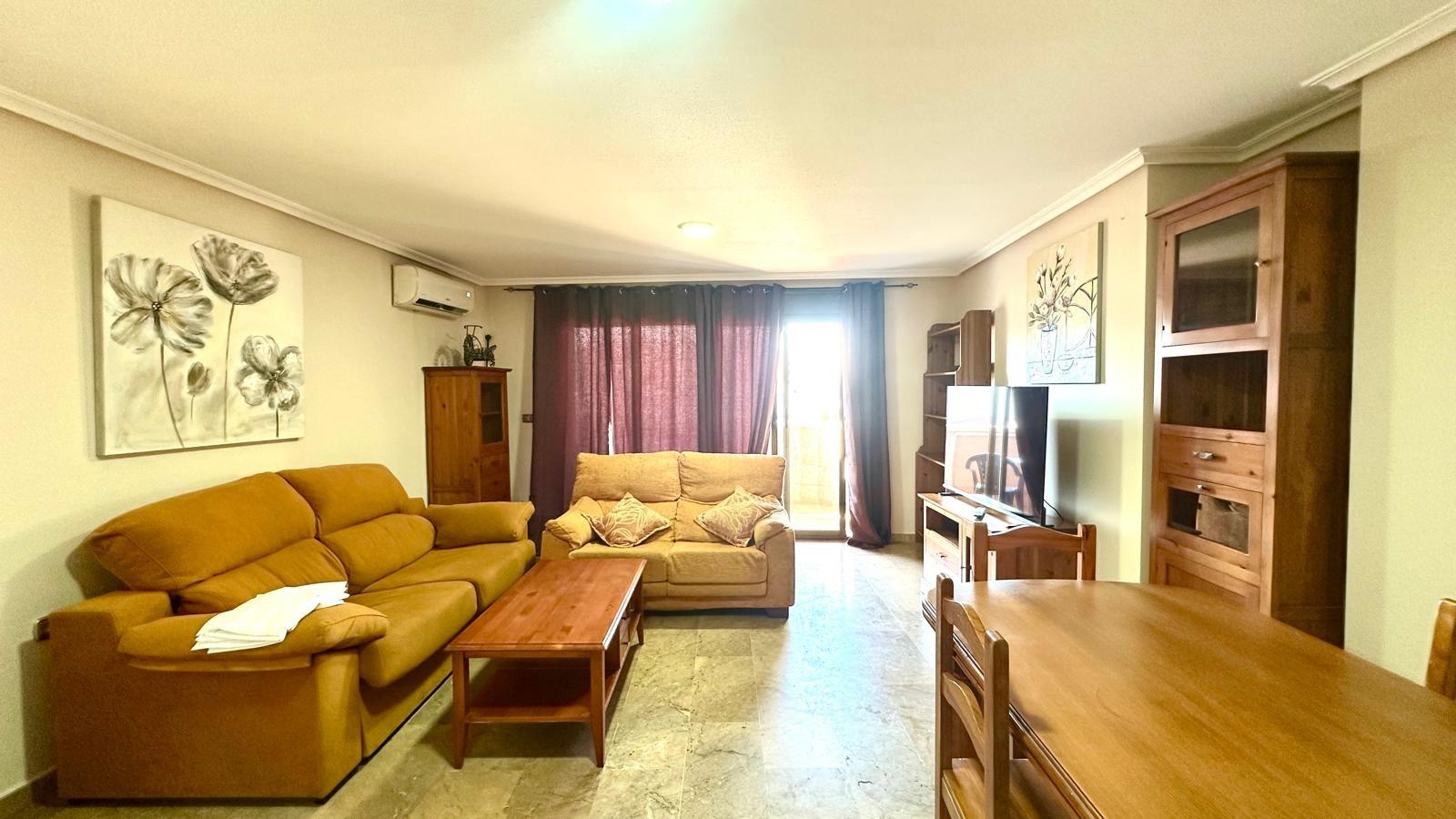 For sale - 3 Bedroom 2 Bathroom Apartment in Torrevieja - Torrevieja  - Alicante