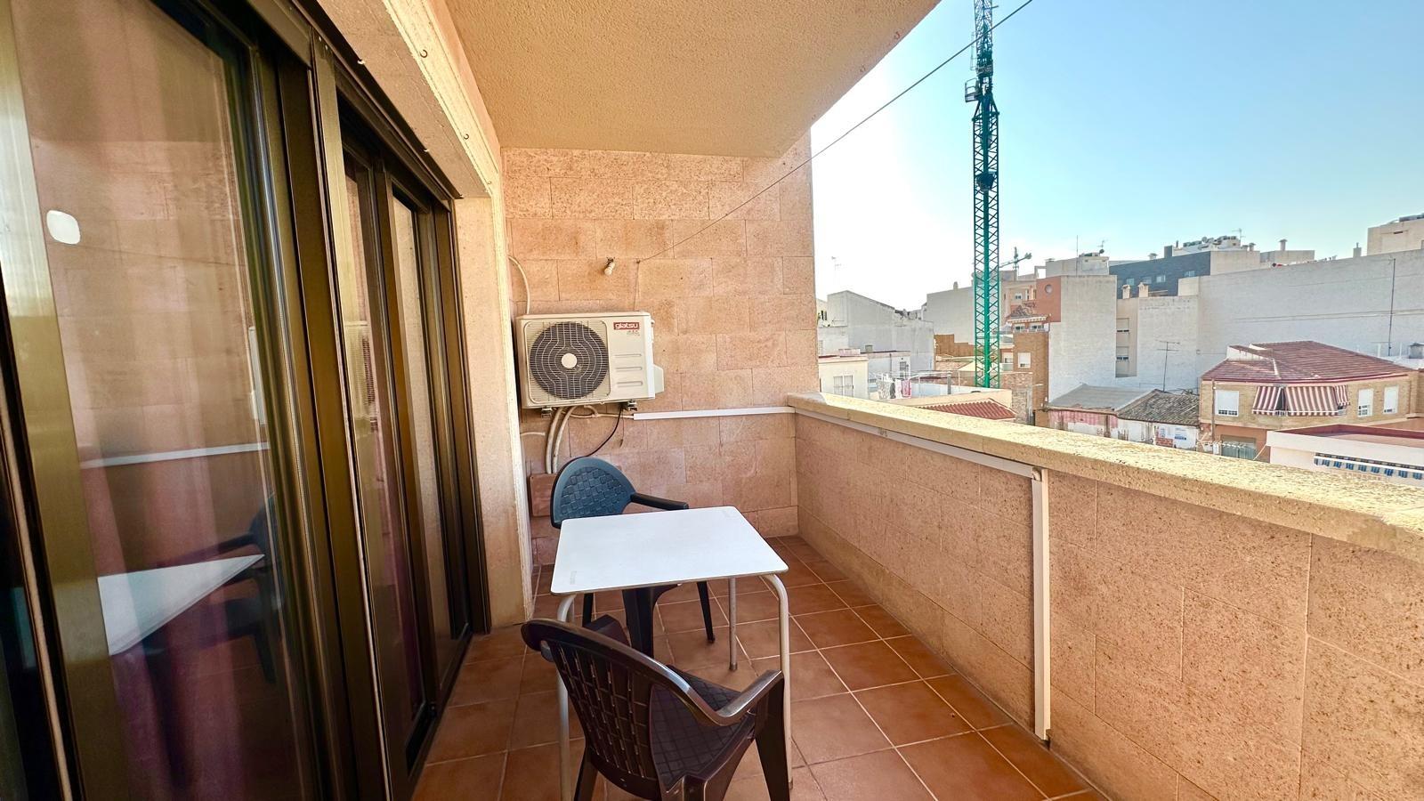 For sale - 3 Bedroom 2 Bathroom Apartment in Torrevieja - Torrevieja  - Alicante