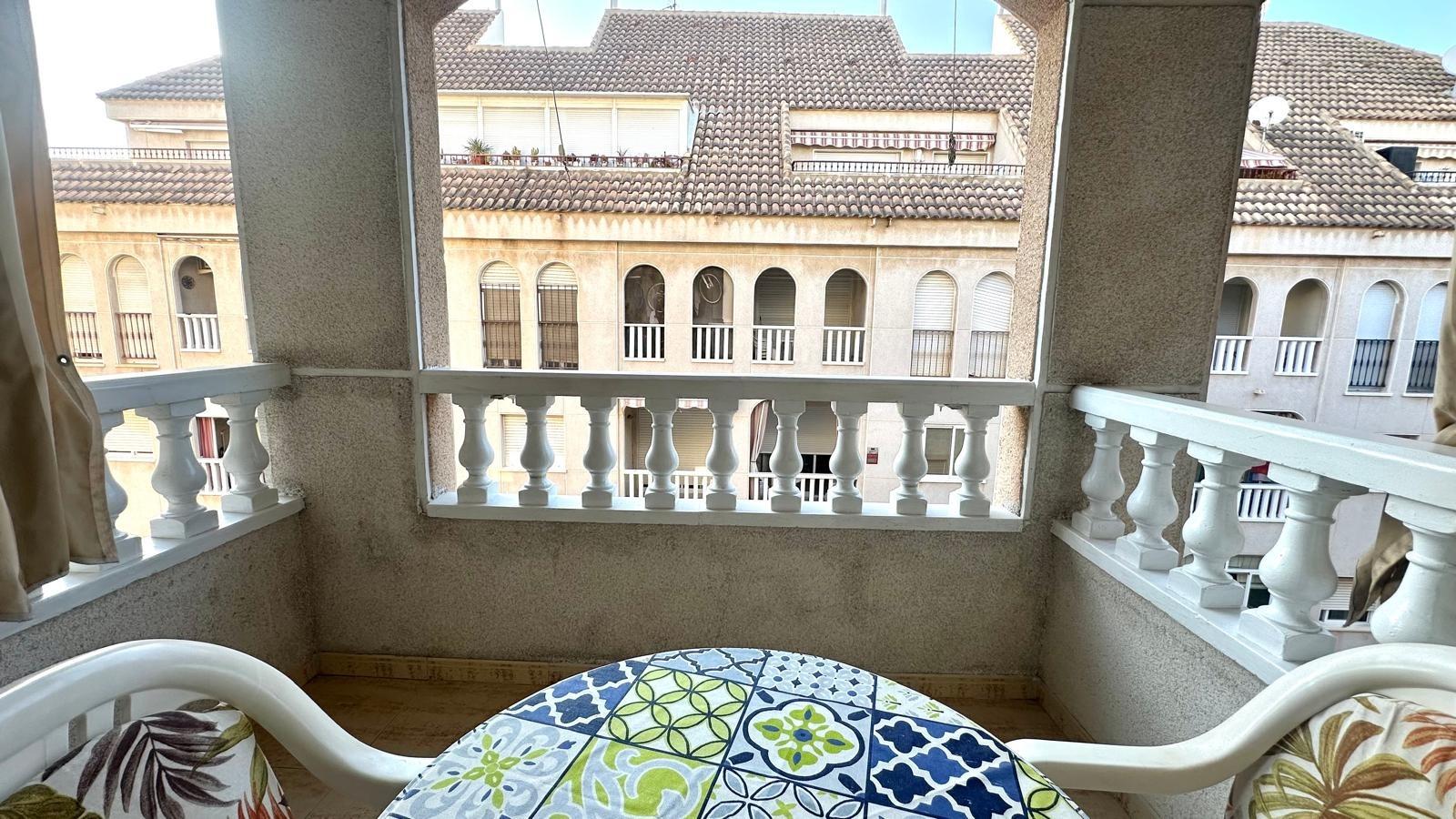 For sale - 2 Bedroom 1 Bathroom Apartment in Torrevieja - Acequion  - Alicante