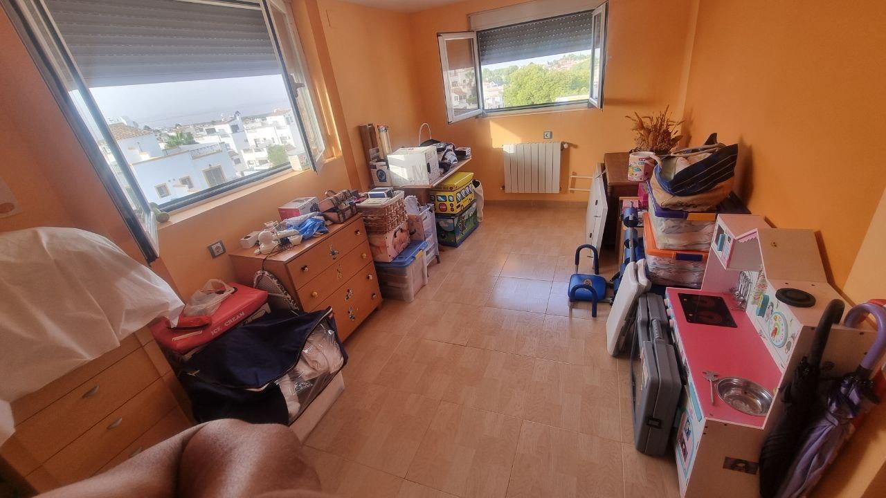 For sale - 6 Bedroom 2 Bathroom Town House in Orihuela Costa - Los Almendros-la Florida  - Alicante