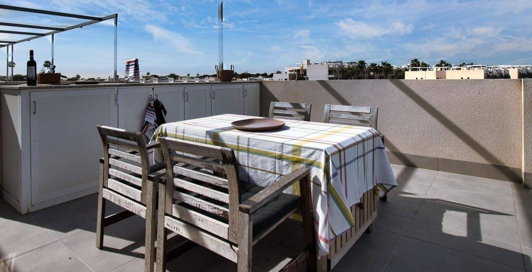 For sale - 2 Bedroom 2 Bathroom Penthouse in Pilar de La Horadada - Pueblo Latino  - Alicante