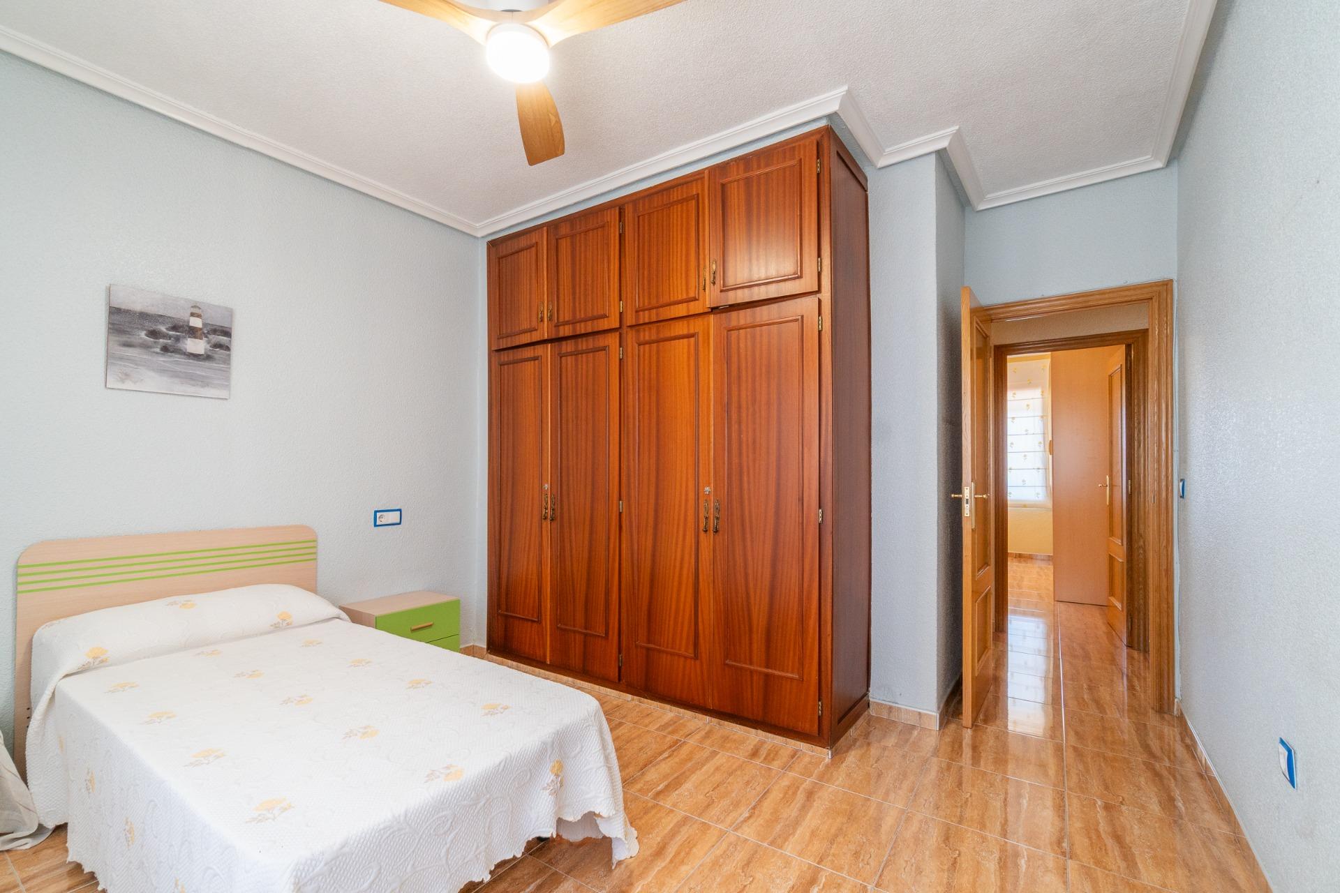 For sale - 3 Bedroom 2 Bathroom house in Torremendo - Torremendo  - Alicante