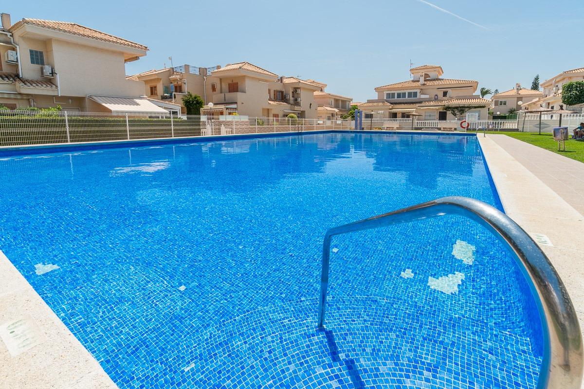 For sale - 2 Bedroom 2 Bathroom Town house in Playa Flamenca  - Playa Flamenca  - Alicante