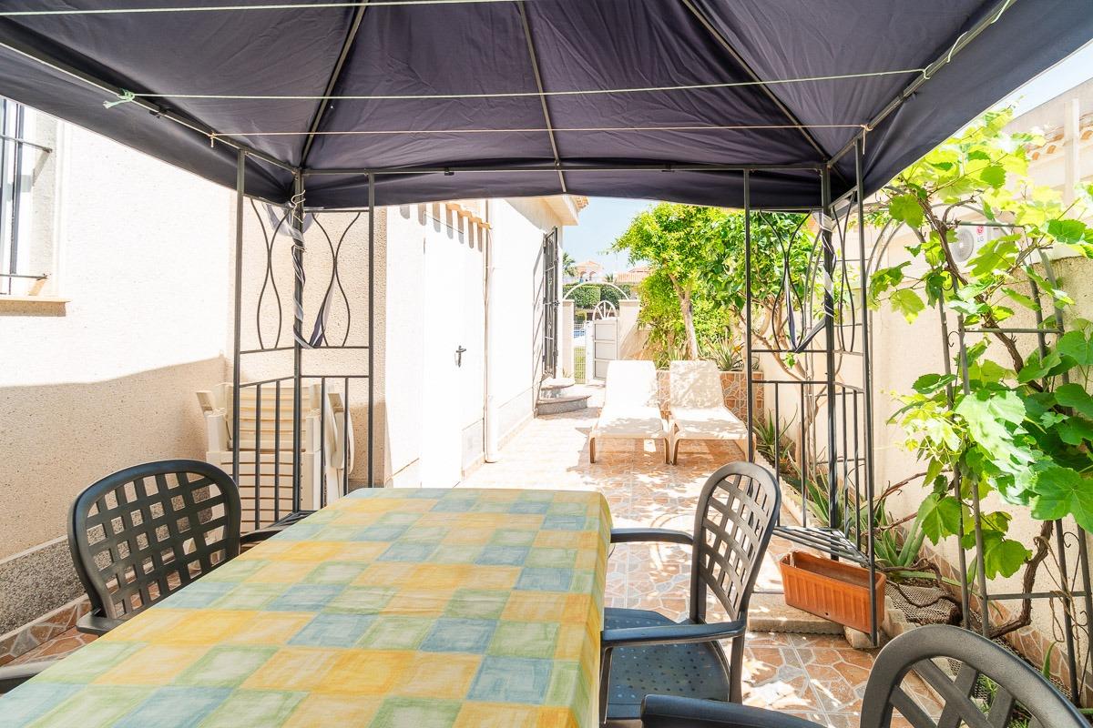 For sale - 2 Bedroom 2 Bathroom Town house in Playa Flamenca  - Playa Flamenca  - Alicante
