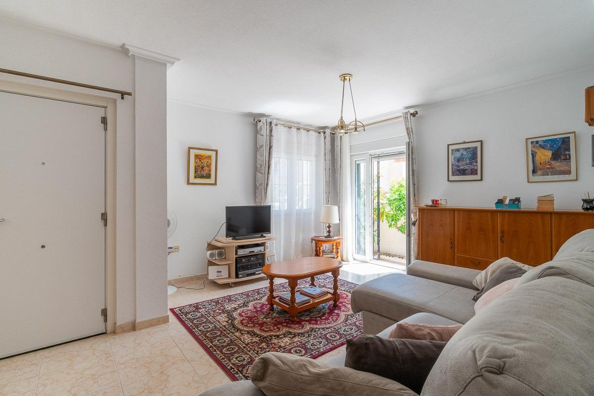 For sale - 2 Bedroom 2 Bathroom Town house in Playa Flamenca  - Playa Flamenca  - Alicante