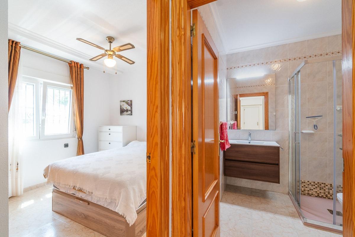 For sale - 2 Bedroom 2 Bathroom Town house in Playa Flamenca  - Playa Flamenca  - Alicante
