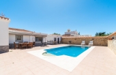 26-287943641862/77733, 4 Bedroom 5 Bathroom Villa in Torrevieja