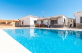 26-287943641862/77733, 4 Bedroom 5 Bathroom Villa in Torrevieja
